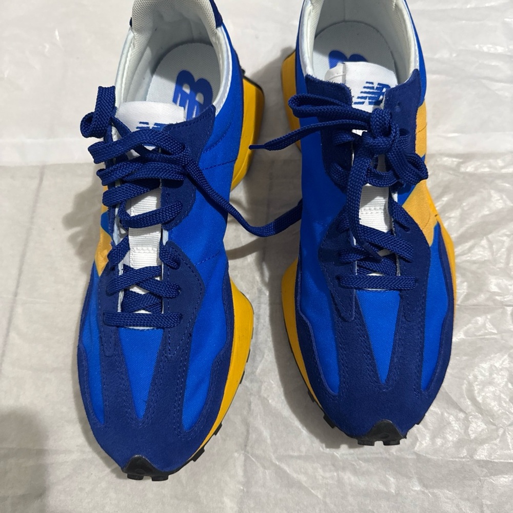 New Balance 327  Royal Blue and Gold Sneakers size 10